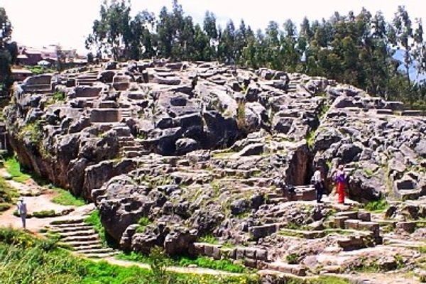 The highly textured Qenqo Temple 
