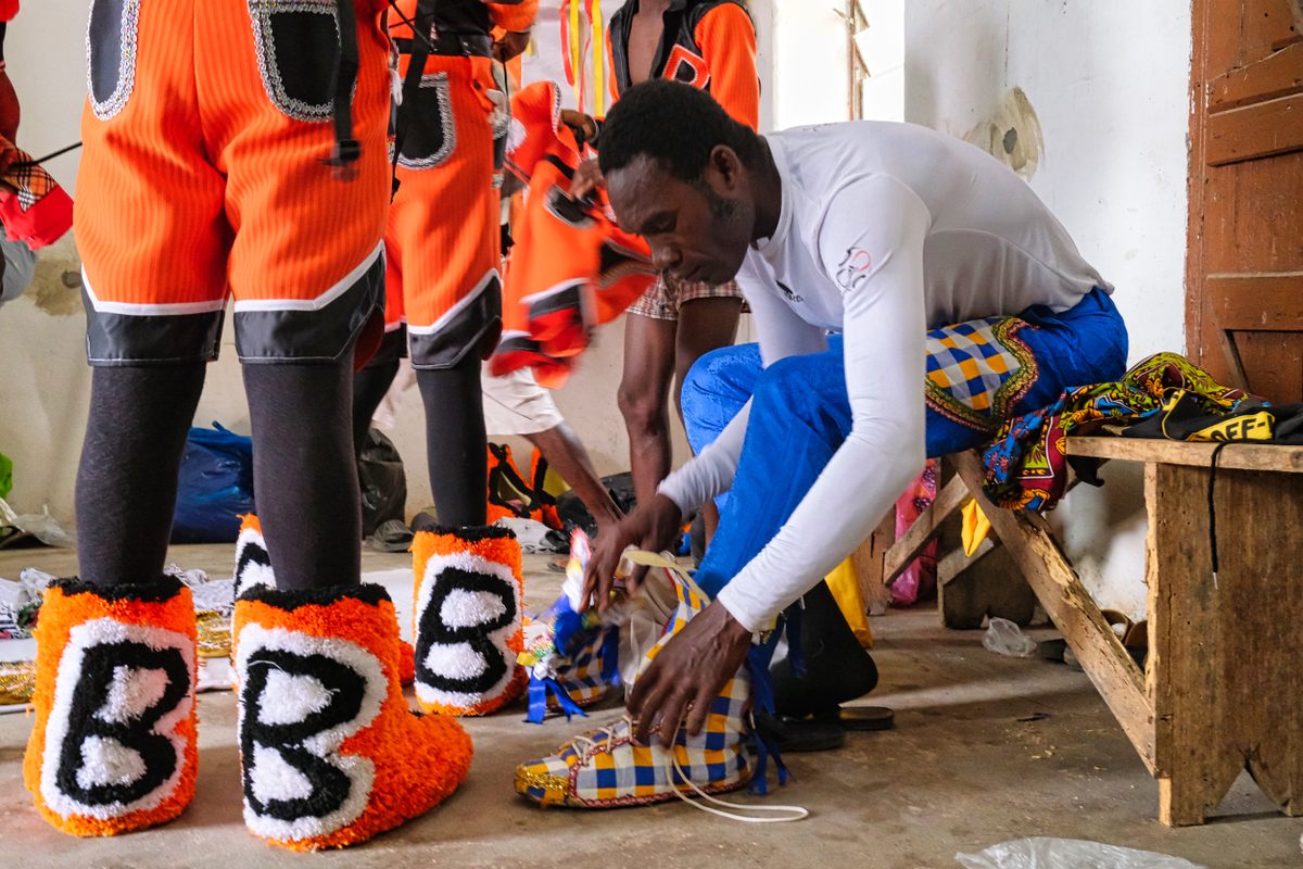 Members of Tumuus No. 3 prepare for the event.