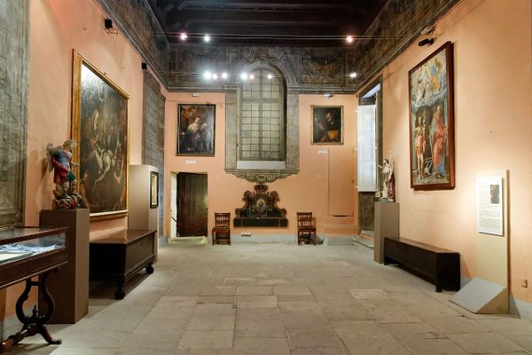 Audience chamber inside the Inquistor’s Palace
