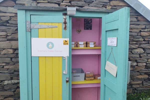 Hoswick’s cake shelter (Emma’s Cake Corner).