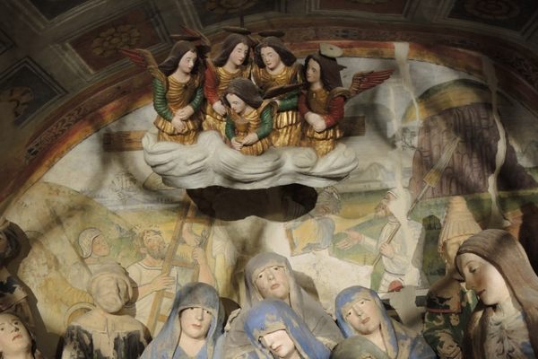 Detail of the 16th-century Compianto.