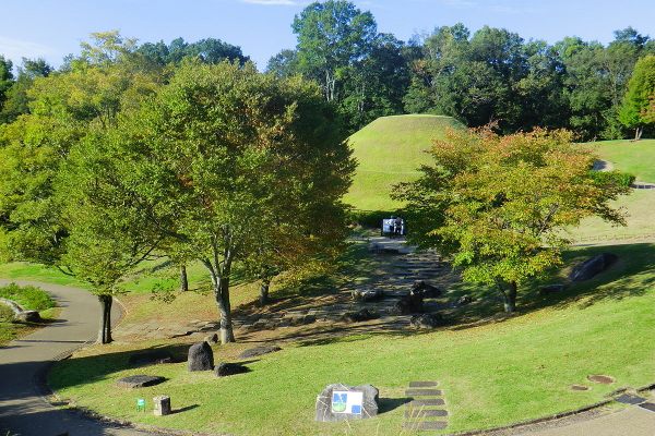 Takamatsuzuka Tomb.