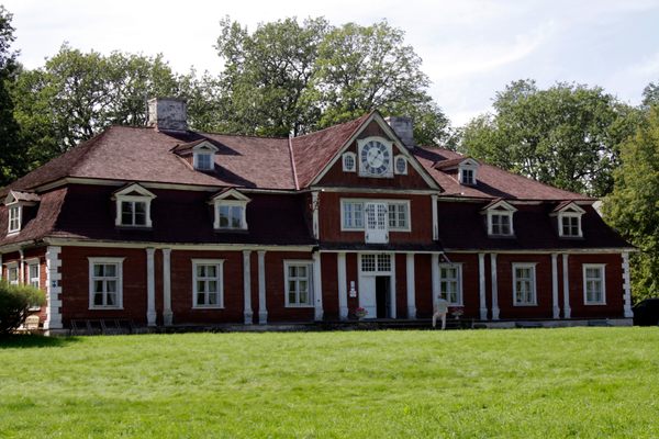 View to the manor house