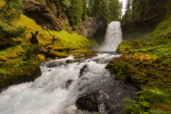Sahalie Falls